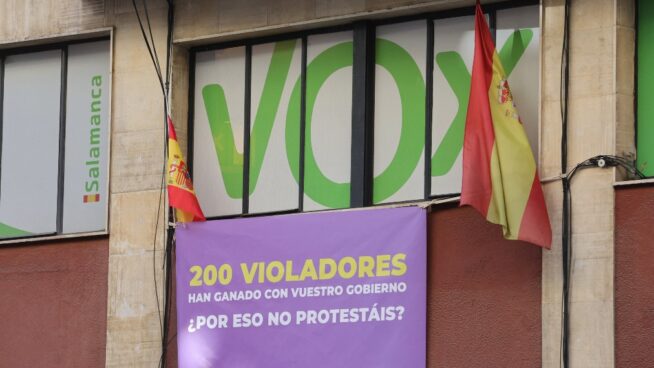 Las feministas de Castilla y León mantienen una ‘guerra abierta’ con Vox por los abortos