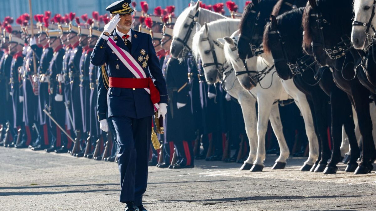 El Rey defiende el aumento del gasto en Defensa en un año marcado por la guerra