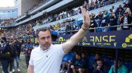 El entrenador del Cádiz asegura que el árbitro le ha admitido que el gol del Elche no era legal