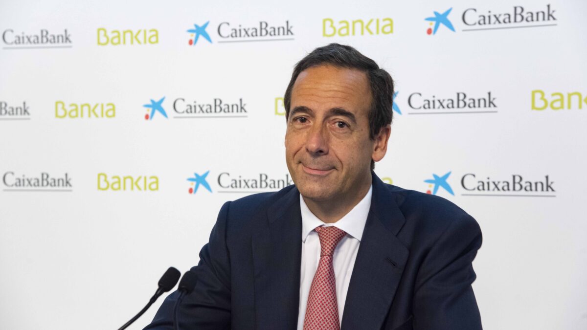 La clave oculta de la salida de Alcaraz de Caixabank