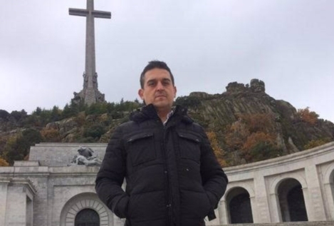 Un senador de Compromís defiende derribar la Cruz del Valle de los Caídos «con dinamita»