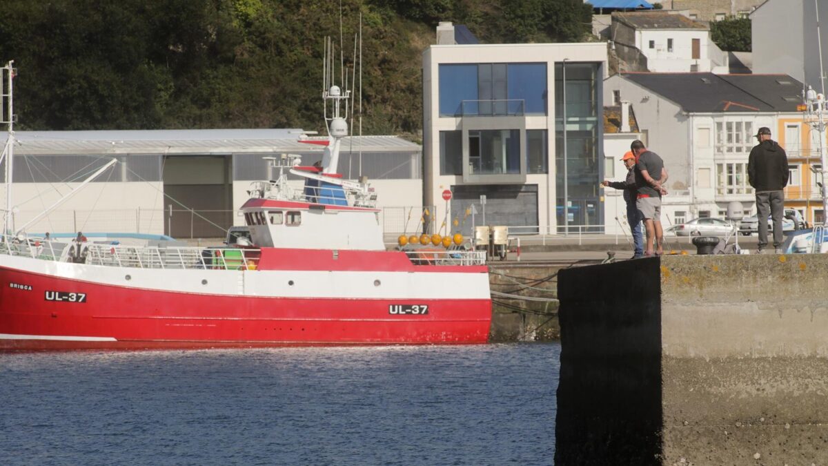 Bruselas prohibirá la pesca de arrastre en el 30% de las aguas comunitarias a partir de 2030