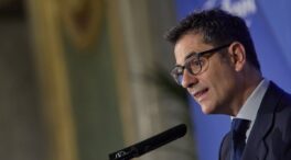 Moncloa justifica retirar el retrato de un ministro posterior a Franco por la 'ley de memoria'