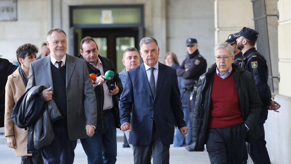 Ingresa en la cárcel otro exconsejero de la Junta de Andalucía por el caso de los ERE