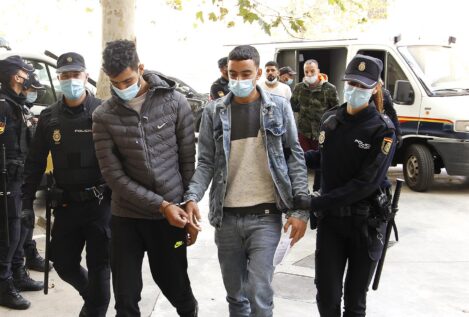 Baleares defiende la supresión de la sedición pese a la puesta en libertad de los inmigrantes huidos del avión en Palma