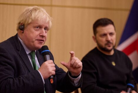 Johnson afirma que Putin amenazó con lanzar un misil a Reino Unido: «Solo tomaría un minuto»