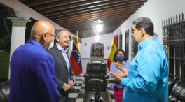 Maduro recibe a Zapatero en Caracas para abordar el inicio del diálogo con la oposición