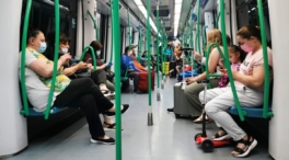 Sanidad espera eliminar el uso de mascarilla en el transporte público «no muy tarde»