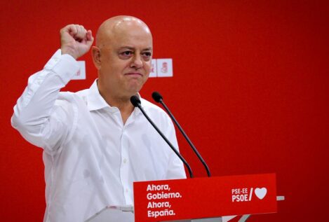 Odón Elorza renuncia a su acta de diputado por «coherencia» y para no chocar con el PSOE