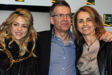Sigue la 'guerra' entre Shakira y los padres de Piqué: la nueva jugarreta de la cantante