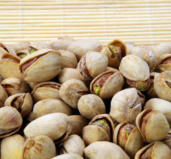 Cuántos pistachos debes comer al día (para mejorar tu salud y no engordar)