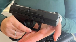 La Guardia Civil detiene a un menor que encañonó a un agente con una pistola falsa