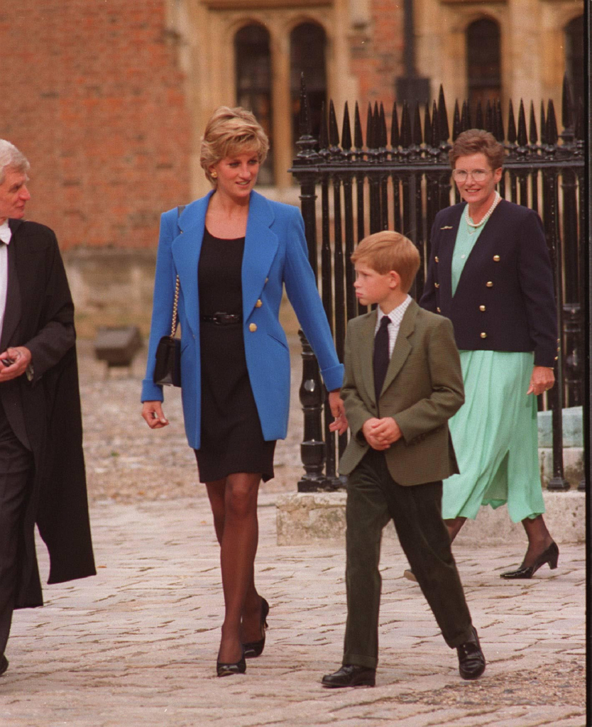 La princesa Diana junto al príncipe Harry. Gtres