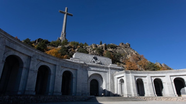 El prior del Valle de los Caídos pide al Gobierno «dejar a los muertos en paz»