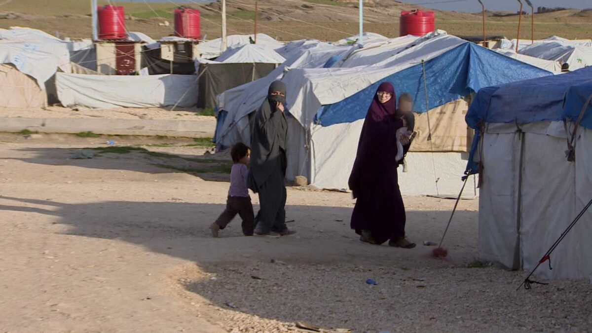 Prisión provisional para las dos mujeres españolas esposas de yihadistas repatriadas desde Siria