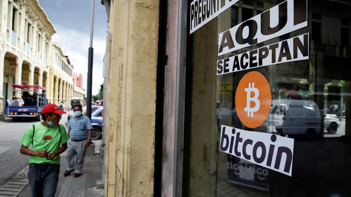 Más del 70% de la población de El Salvador no ha utilizado el bitcoin en el 2022, según una encuesta