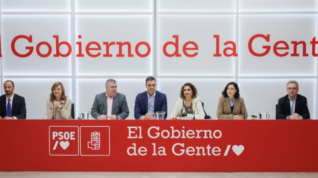 Sánchez convoca a la Ejecutiva del PSOE y a 17 ministros para preparar las elecciones de mayo