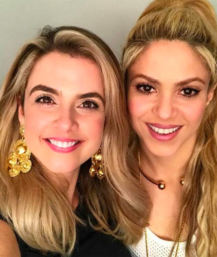 Shakira junto a Kathy Kopp. Instagram 
