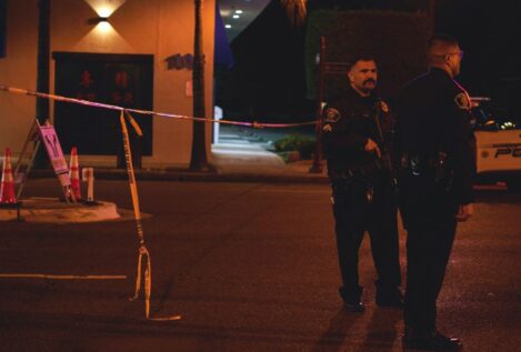 Un tiroteo masivo en una discoteca cercana a Los Ángeles deja al menos diez muertos