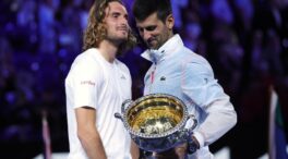 (VÍDEO) Tsitsipas, elegante en la derrota: los elogios que le dedicó a Djokovic tras la final de Australia