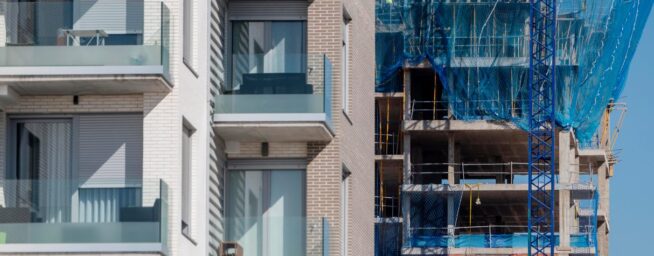 Las familias necesitan ocho años y uno de cada tres euros del sueldo para poder pagar su casa