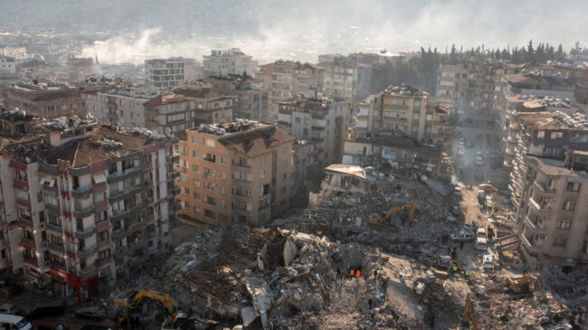 Un nuevo terremoto de 6,4 de intensidad sacude Turquía y Siria y deja tres muertos