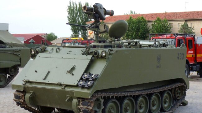 España enviará veinte vehículos blindados en las próximas horas a Ucrania