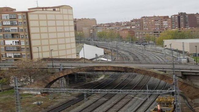Los barrios más humildes son los más perjudicados por la negativa de Óscar Puente al soterramiento ferroviario en Valladolid