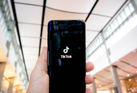 TikTok abre en España un espacio de información fiable contra las 'fake news'