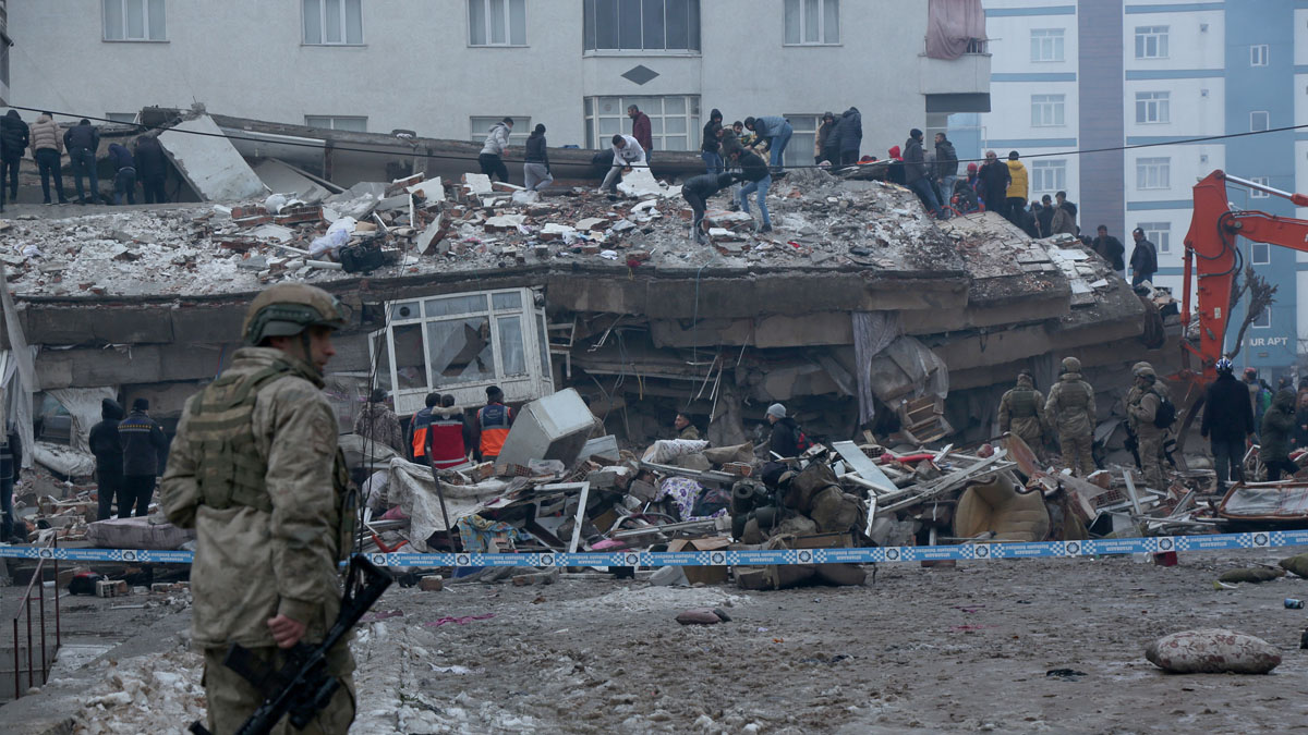 Un nuevo terremoto de magnitud 7,5 sacude el sureste de Turquía
