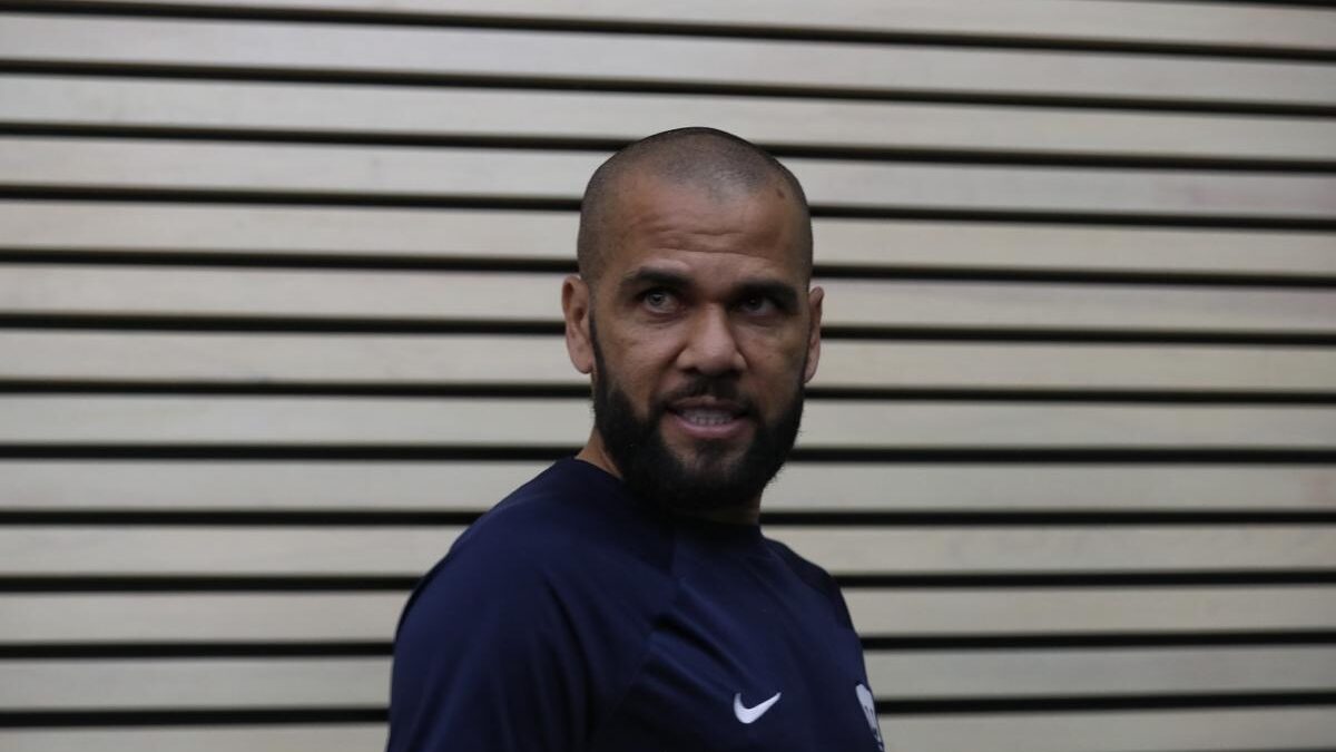 La Fiscalía se apoya en los restos de ADN para pedir que Dani Alves siga en prisión