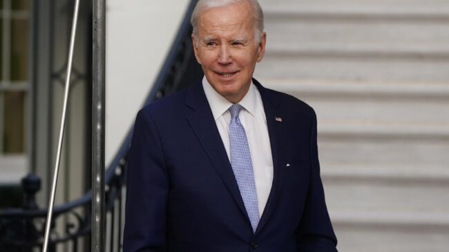 Biden rechaza "por ahora" la última petición de Zelenski para Ucrania: cazas F-16