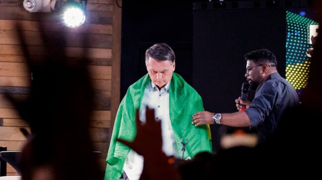 Bolsonaro decide seguir en la política: «El Gobierno de Lula no durará mucho»