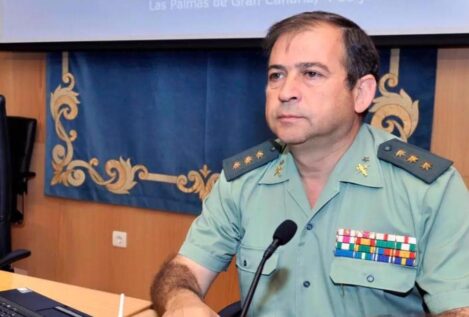 Calviño ordena no hablar del general preso por corrupción a las misiones en el exterior