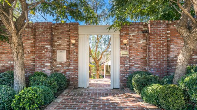 La residencia de Jim Carrey sale a la venta por 28 millones