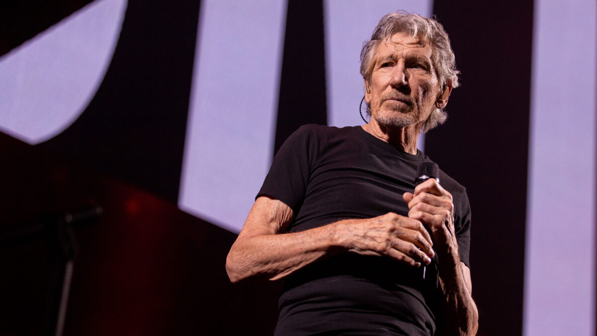 El cantante Roger Waters afirma que Rusia ha sido provocada para invadir Ucrania