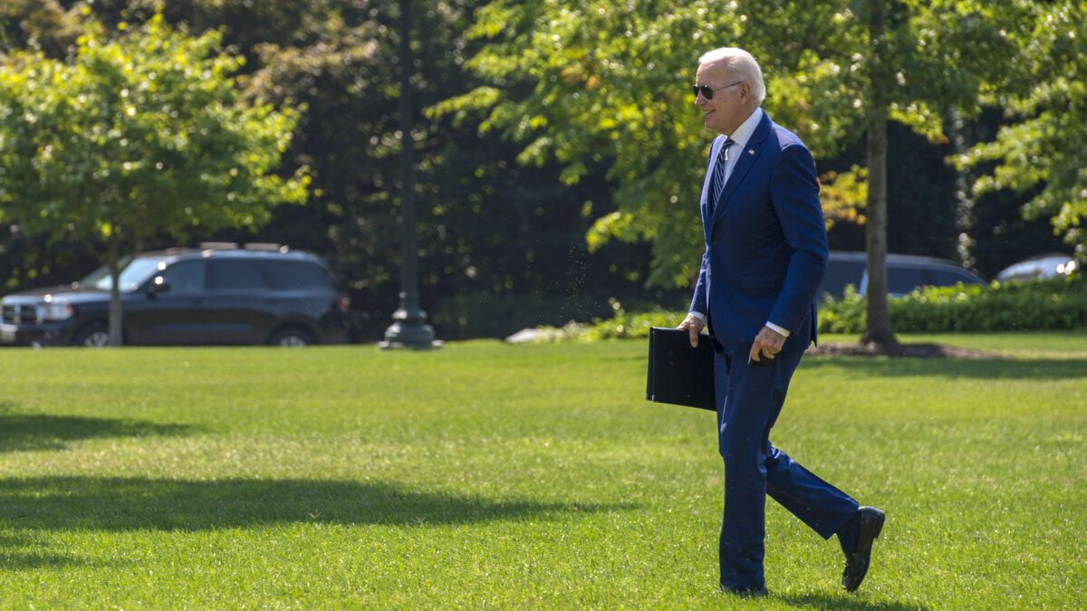 El FBI registra el domicilio vacacional de Biden tras el hallazgo de documentos clasificados
