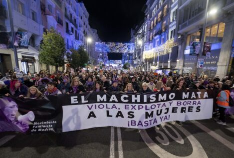 El PP tiene previsto acudir el 8-M a una marcha contra las «políticas antifeministas» de Ayuso