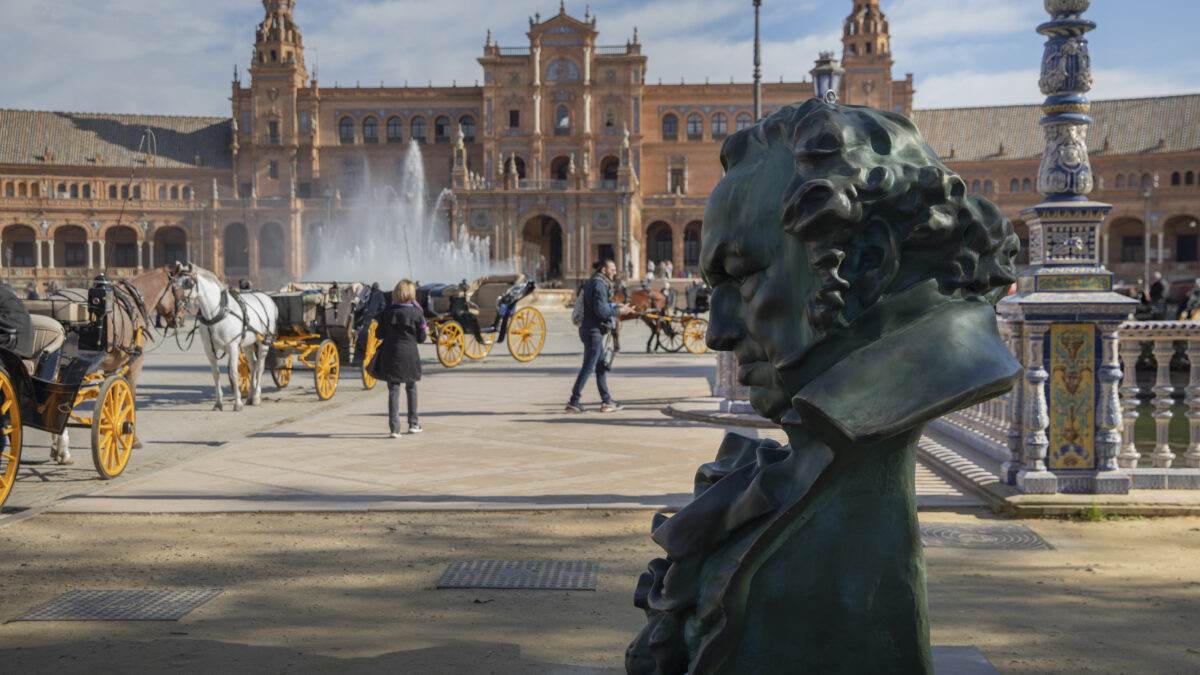 Sánchez y Feijóo acudirán a la ceremonia de los Premios Goya en Sevilla