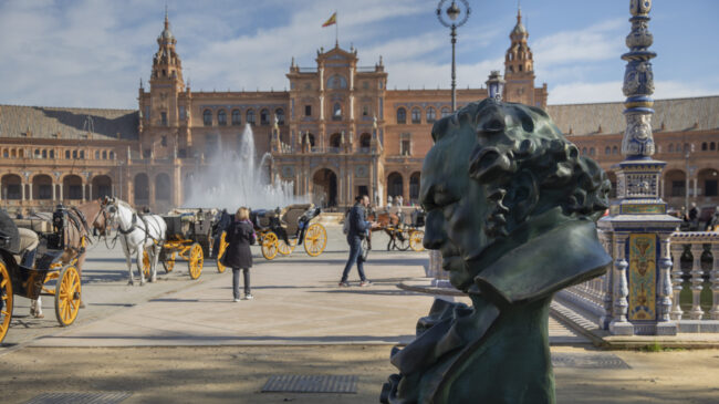 Sánchez y Feijóo acudirán a la ceremonia de los Premios Goya en Sevilla