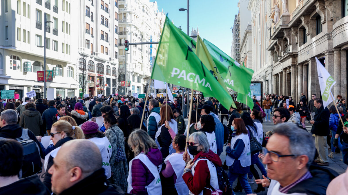 Cientos de personas vuelven a pedir incluir los perros de caza en la ley de bienestar animal