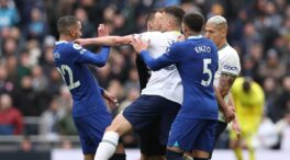 El Tottenham afianza el puesto de Champions hundiendo al Chelsea en el derbi de Londres
