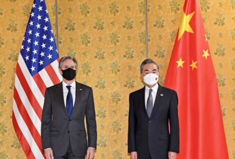 Los jefes de las diplomacias de EEUU y China se reúnen tras la crisis por el derribo del globo
