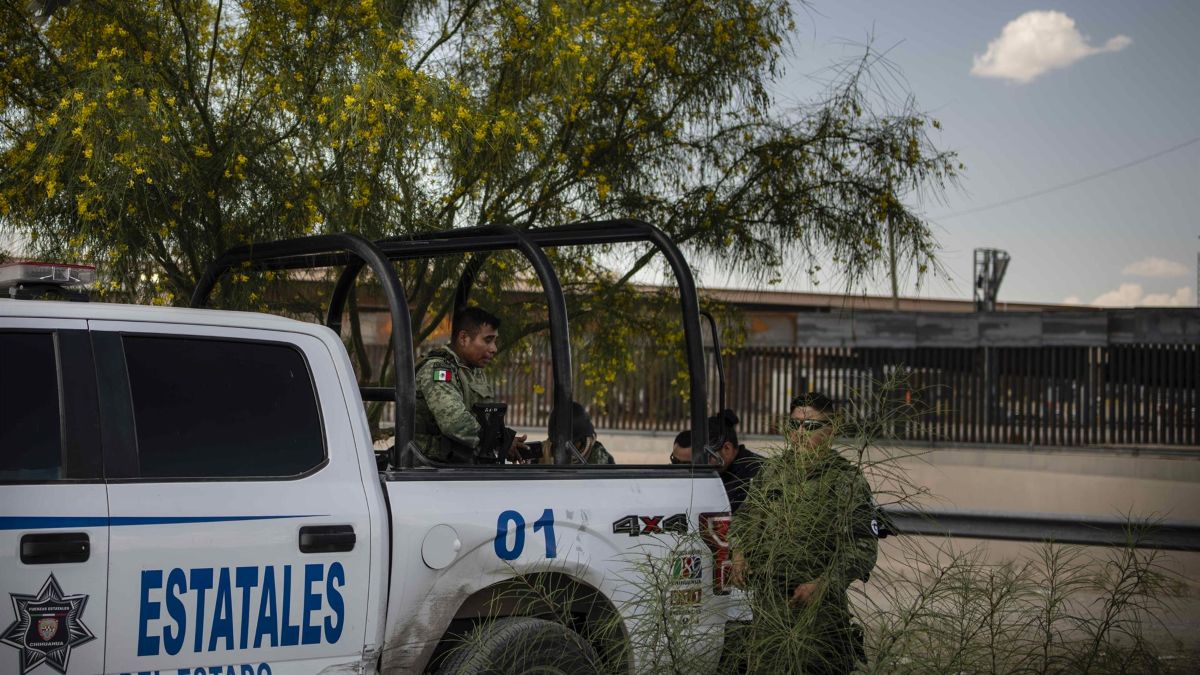Encuentran 31 cadáveres en fosas clandestinas en Jalisco (México)