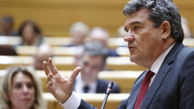 Bruselas advierte a España: no cumplir la reforma de las pensiones "costará mucho" a nivel de sanciones