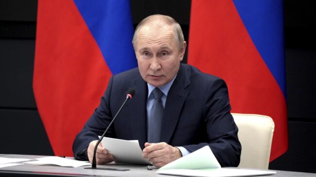 Putin garantiza una respuesta de Rusia al envío de tanques occidentales a Ucrania