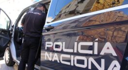 Detenido un varón por aplicar la 'técnica del mataleón' a una agente de policía en Sevilla
