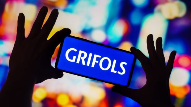 Grifols cae un 6% en bolsa tras la dimisión de su presidente tras cuatro meses en el cargo