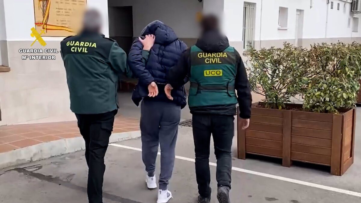 La Guardia Civil detiene en Gerona a uno de los prófugos más buscados de Europa