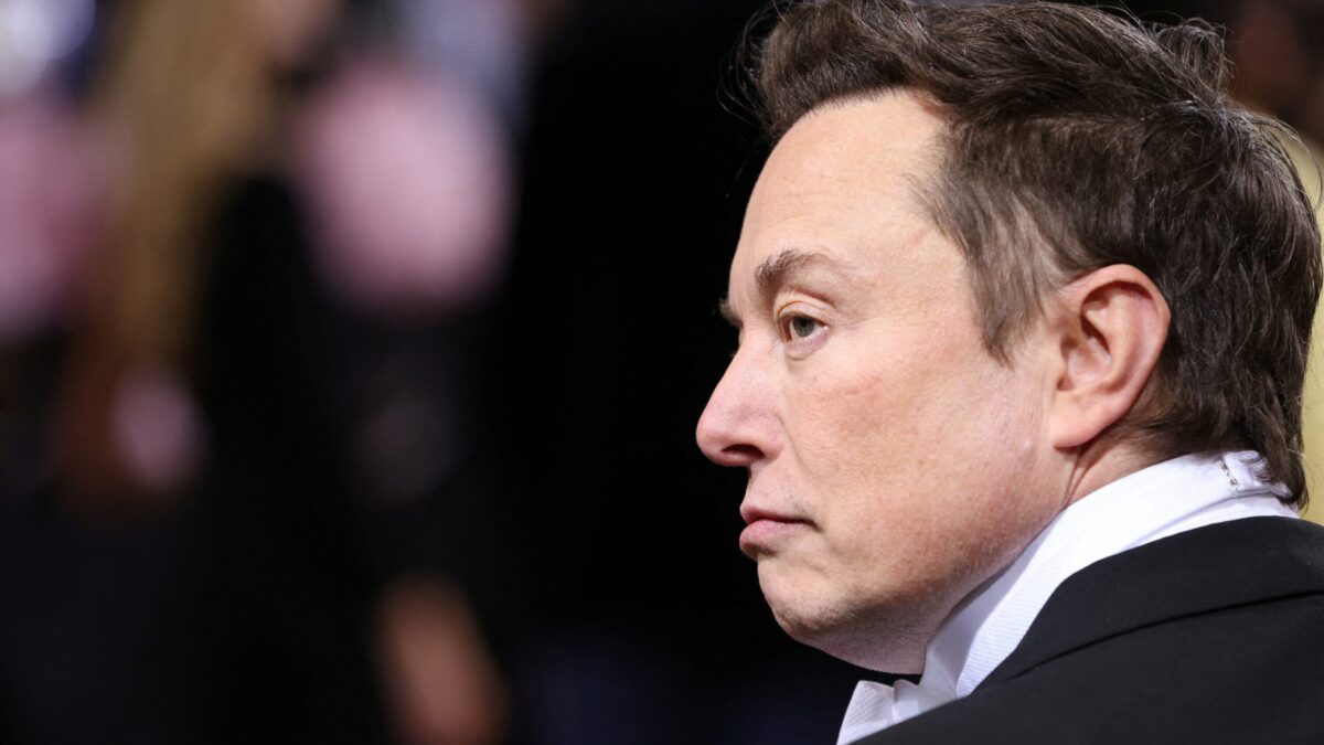 Elon Musk donó 1.900 millones en acciones de Tesla a la caridad el año pasado